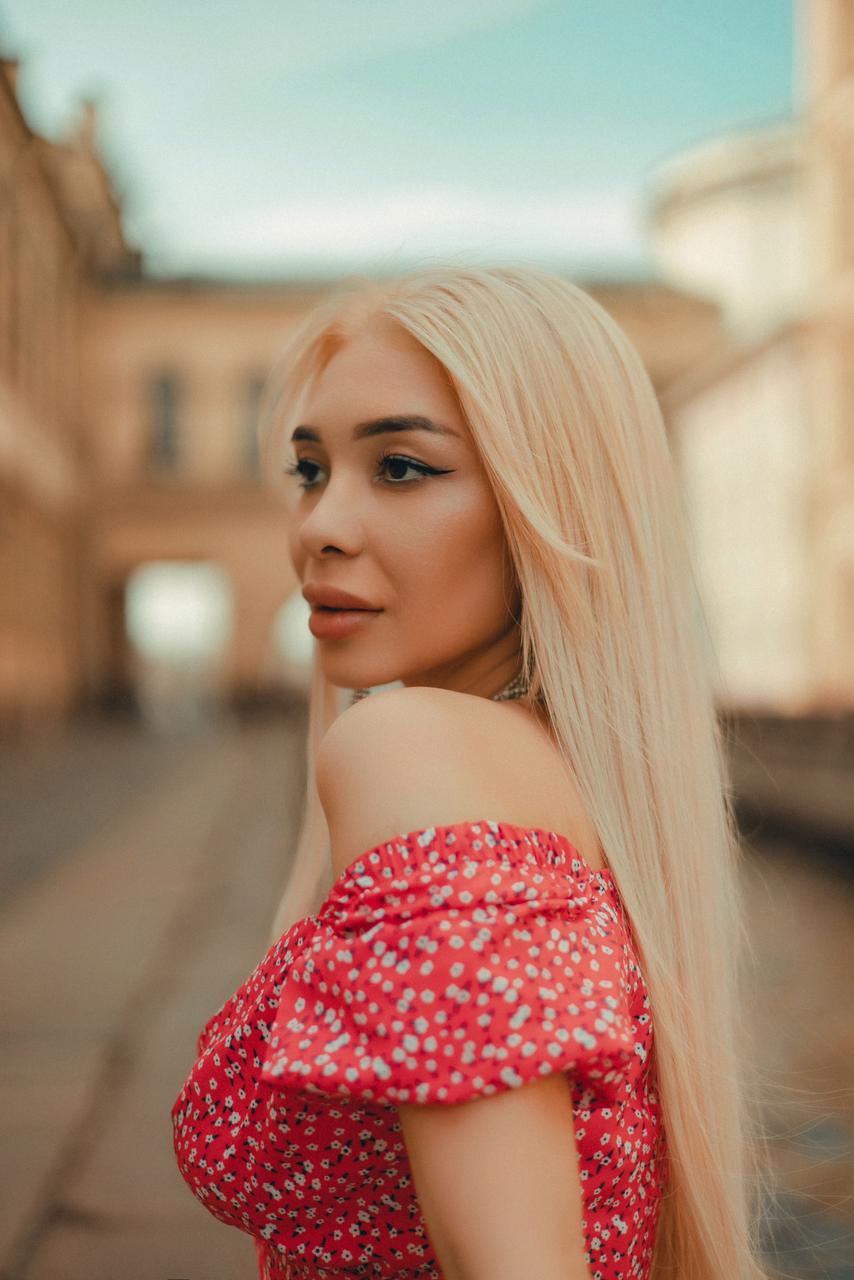 Индивидуалка Алла Блондинка c 3 размером груди у метро Невский проспект Санкт-Петербург Фото - 4